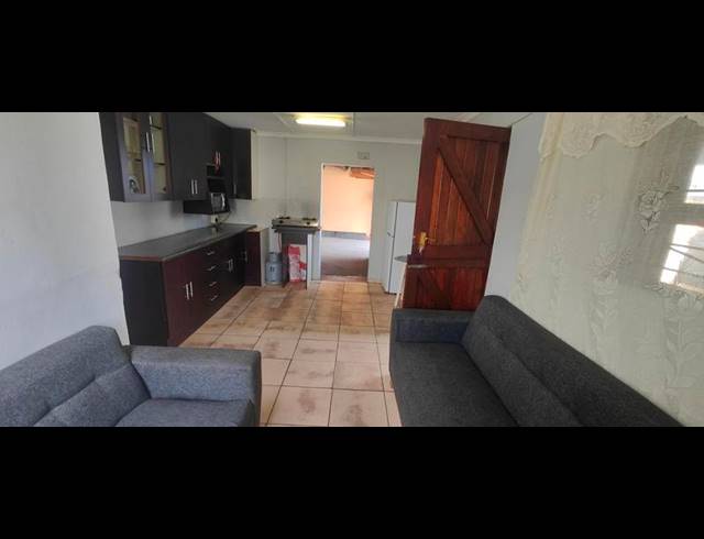 4 BEDROOM HOUSE FOR SALE IN SAREPTA